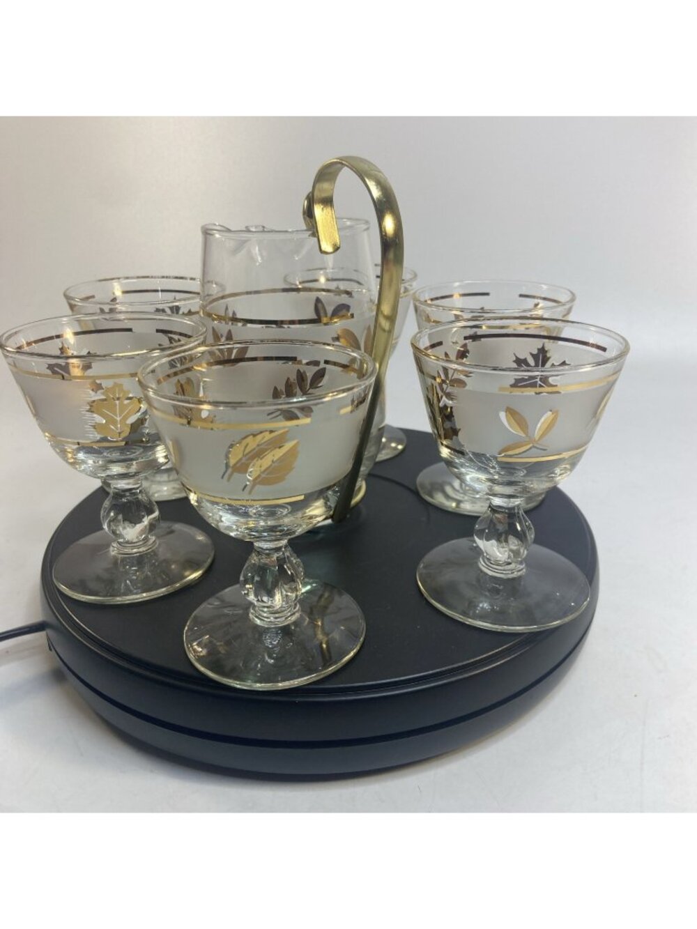 Vintage Libbey Golden Foliage Glassware Set 6 Stemmed Wine Plus Pitcher Frosted